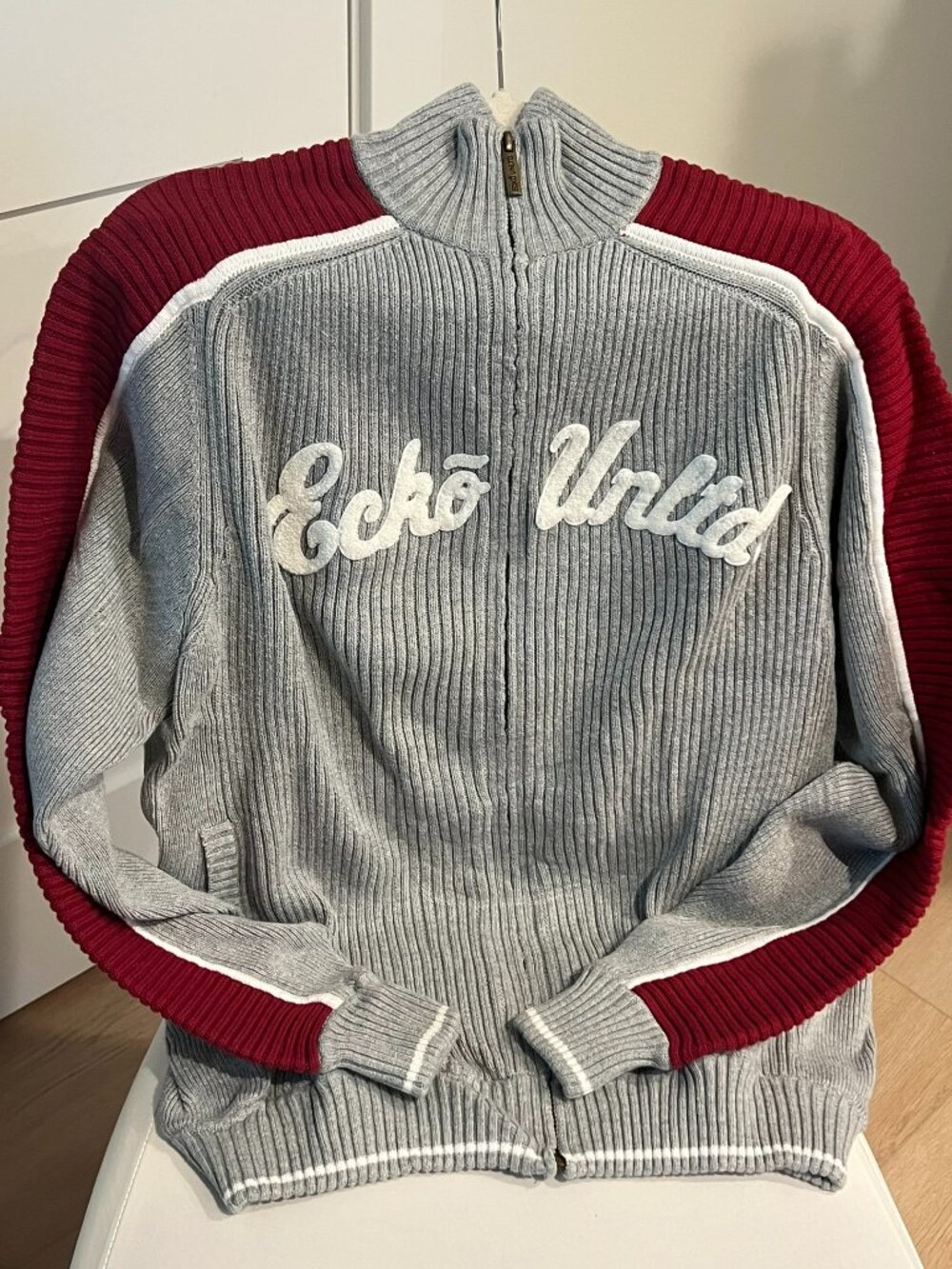 Rare Gray and Deep Burgandy (Maroon) Ecko Unltd. Sweater Y2K Era